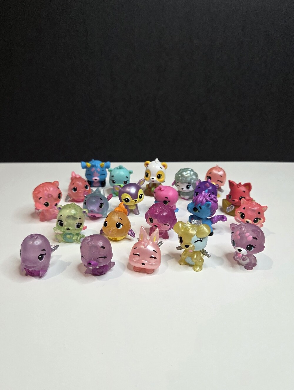 Lot of 22 Hatchimals Colleggtibles Mixed Figures Glitter Mini Toys Spin Master